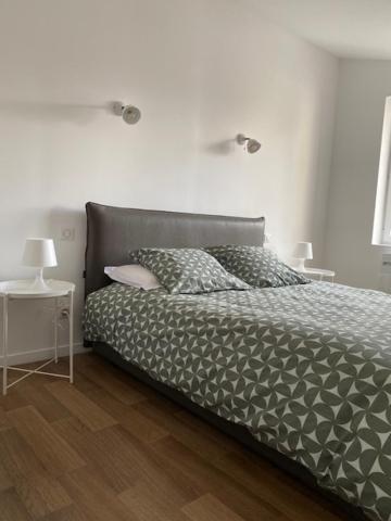 Le Duplex Du Cours De Verdun Appartamento *
